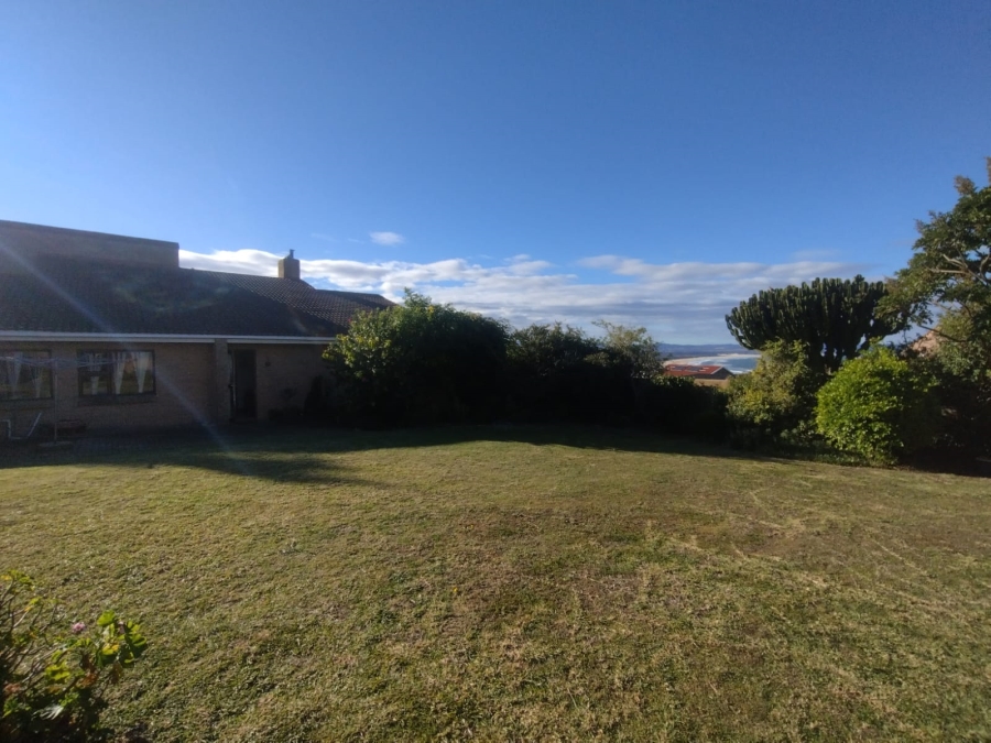 2 Bedroom Property for Sale in Wavecrest Eastern Cape